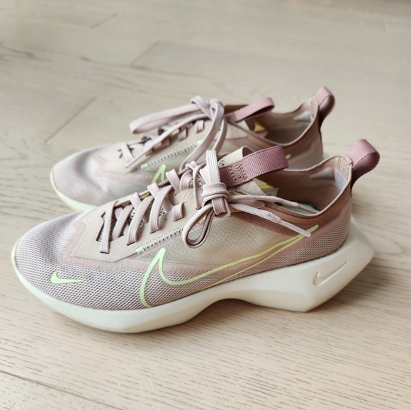 Nike Shoes - NIKE Vista Lite Shoes Sz 6